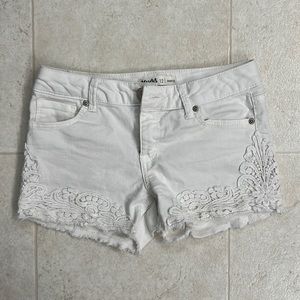 White jeans shorts
